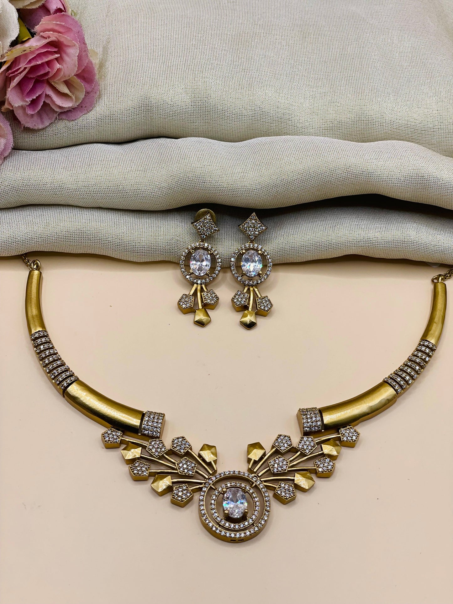 Crystal Bloom Statement Necklace-AD021