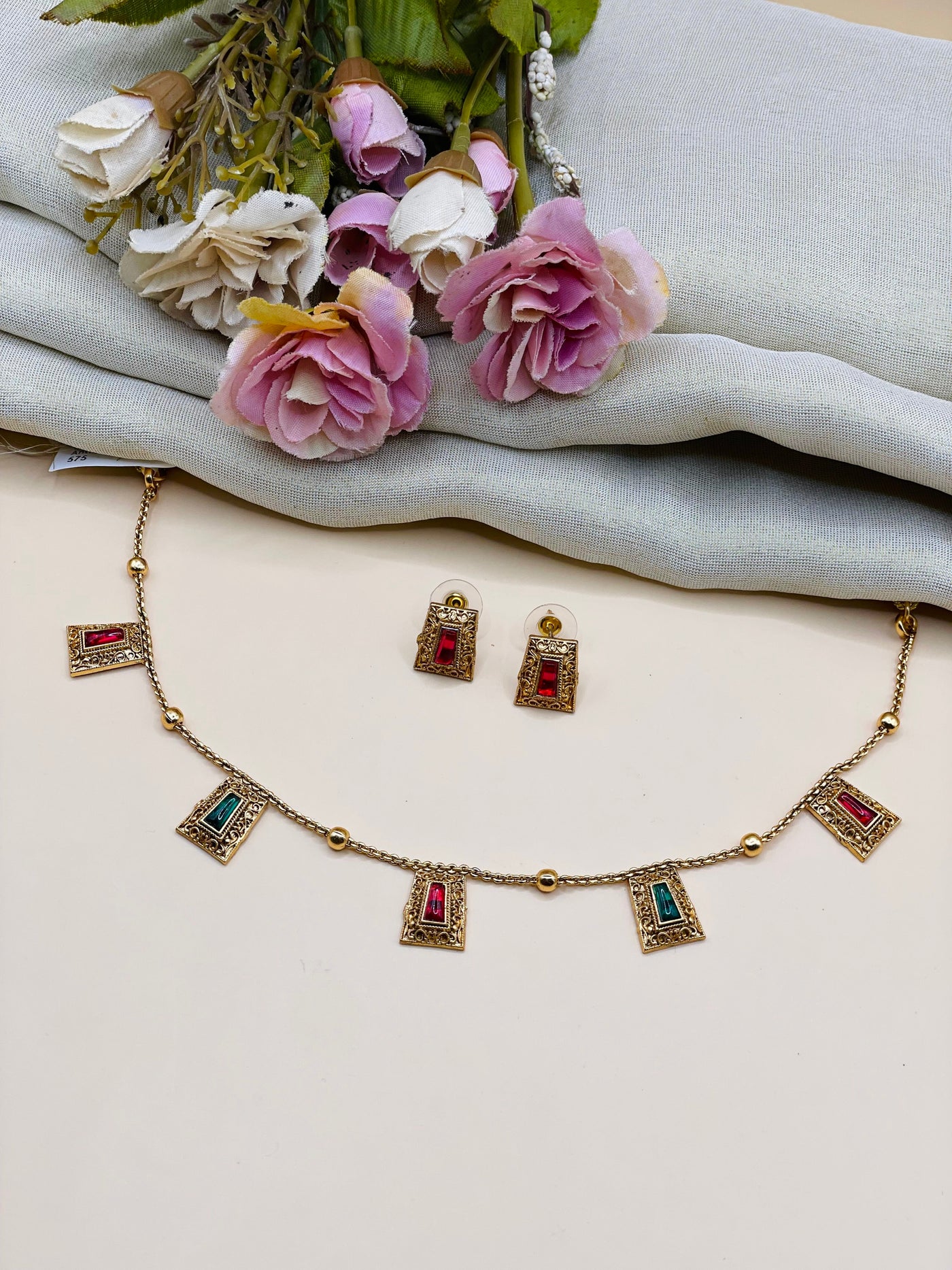 Meera Antique Charm Set-N034