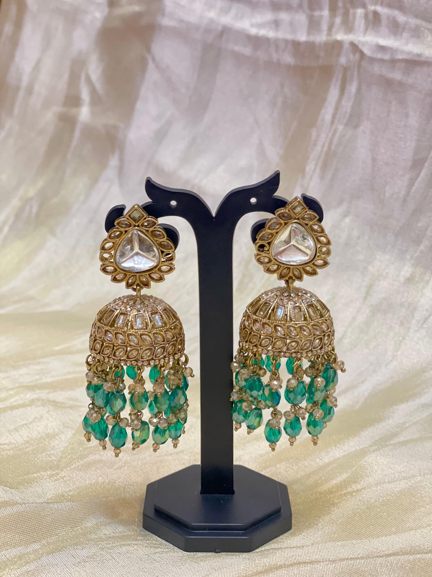Emerald Green Kundan Jhumka Earrings -E011(01)