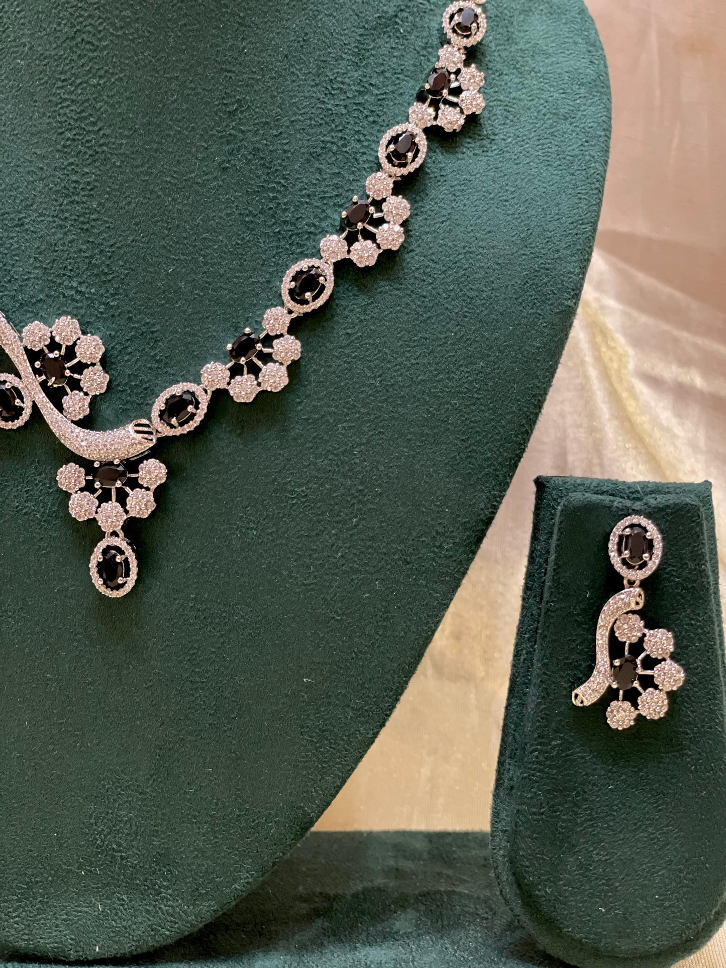 Noor black stone necklace set -AD003