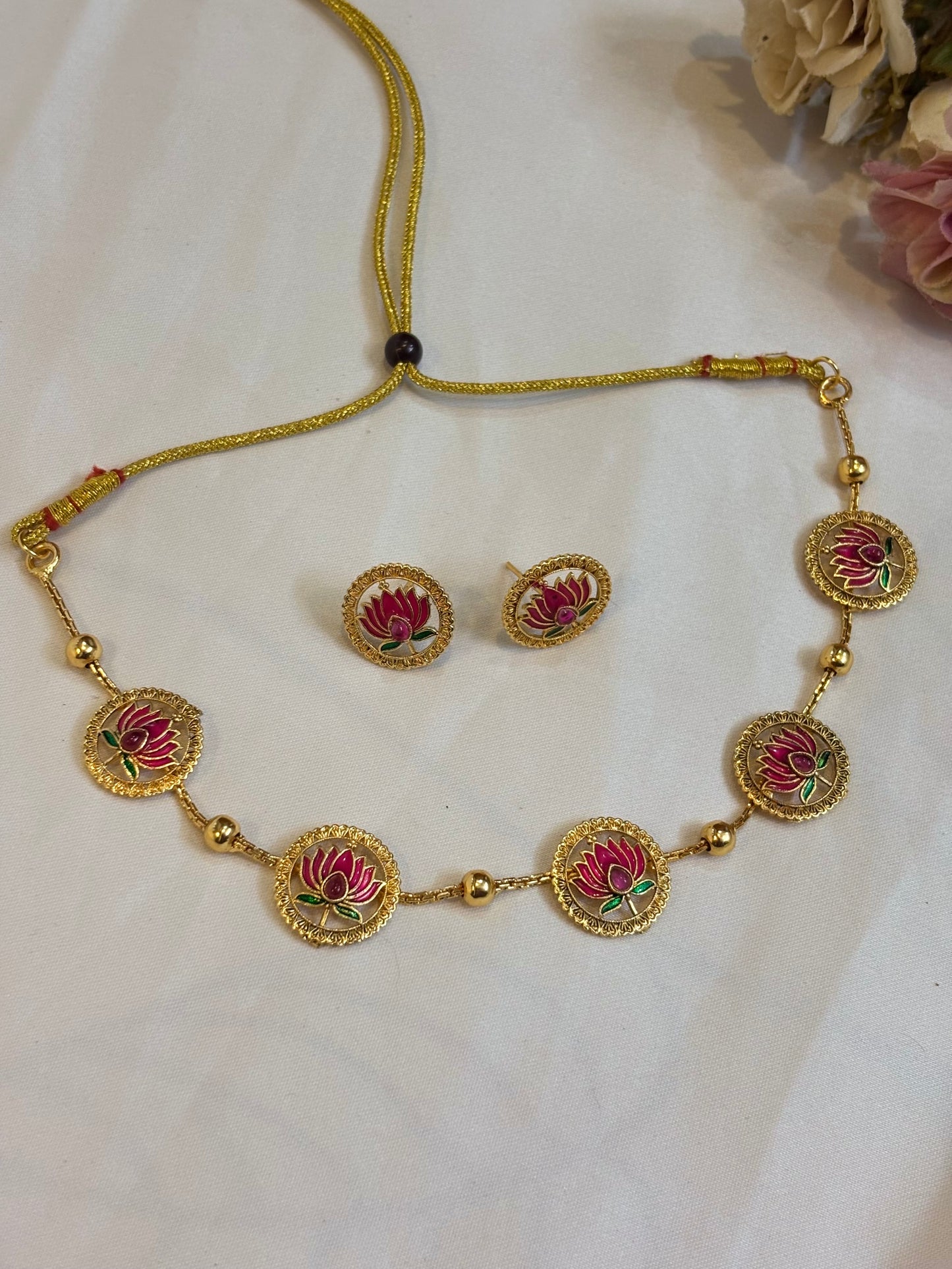 Lotus Motif Coin Necklace Set