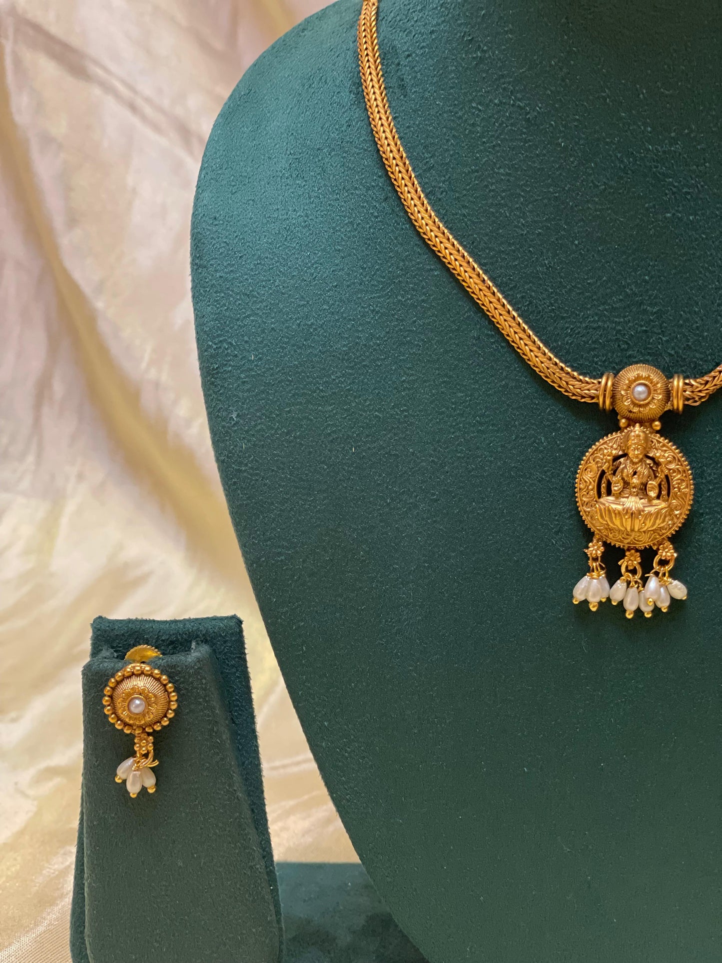 Traditional Temple Jewelry Set-N013(01)