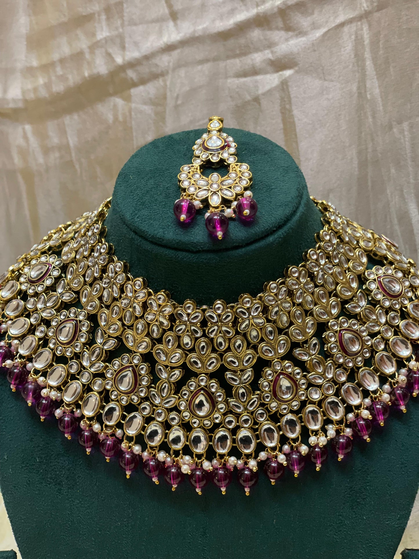 Majestic Magenta Polki Choker Set-BR007(03)