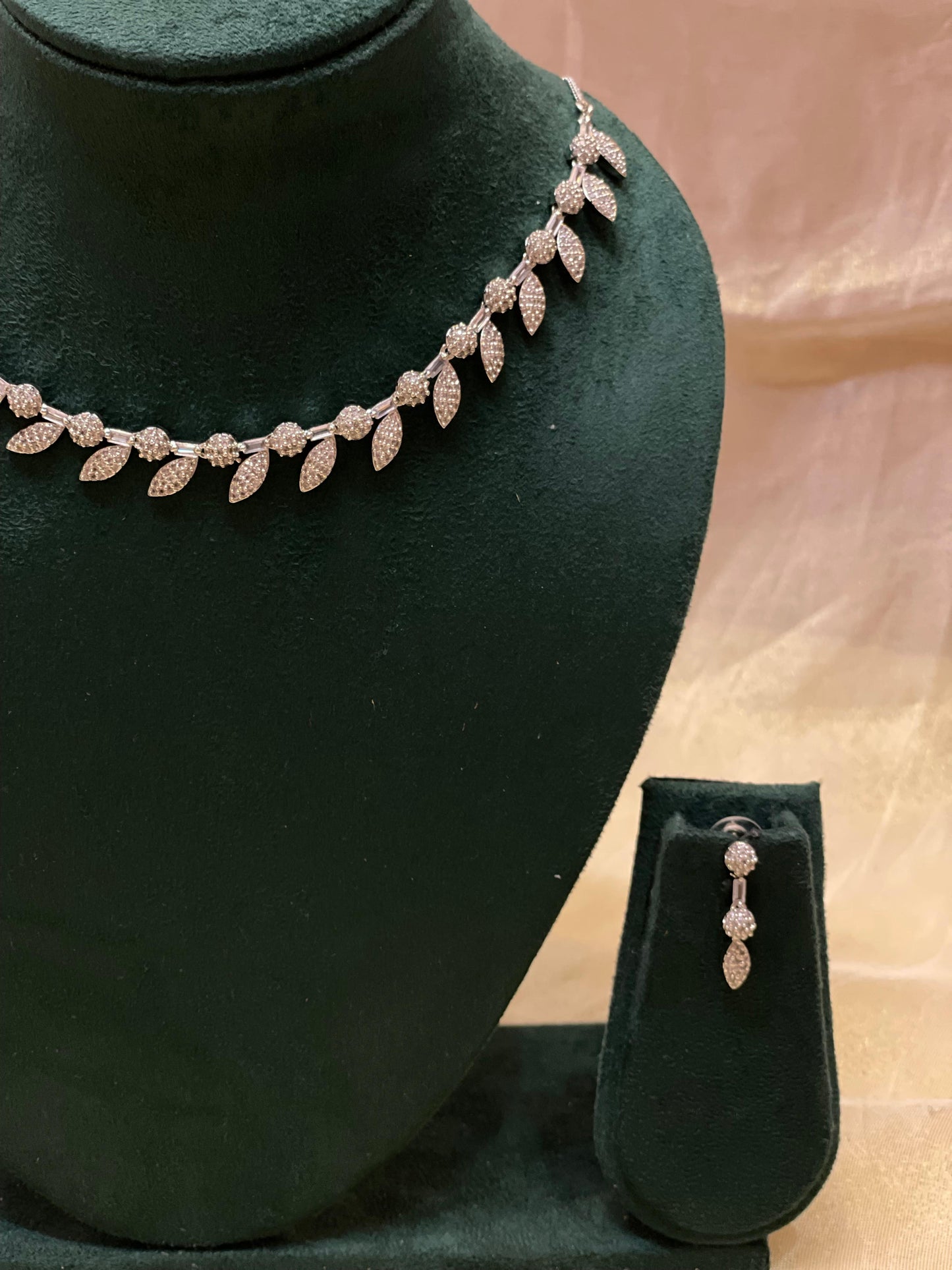 Diamond Leaf Whisper Set-AD14