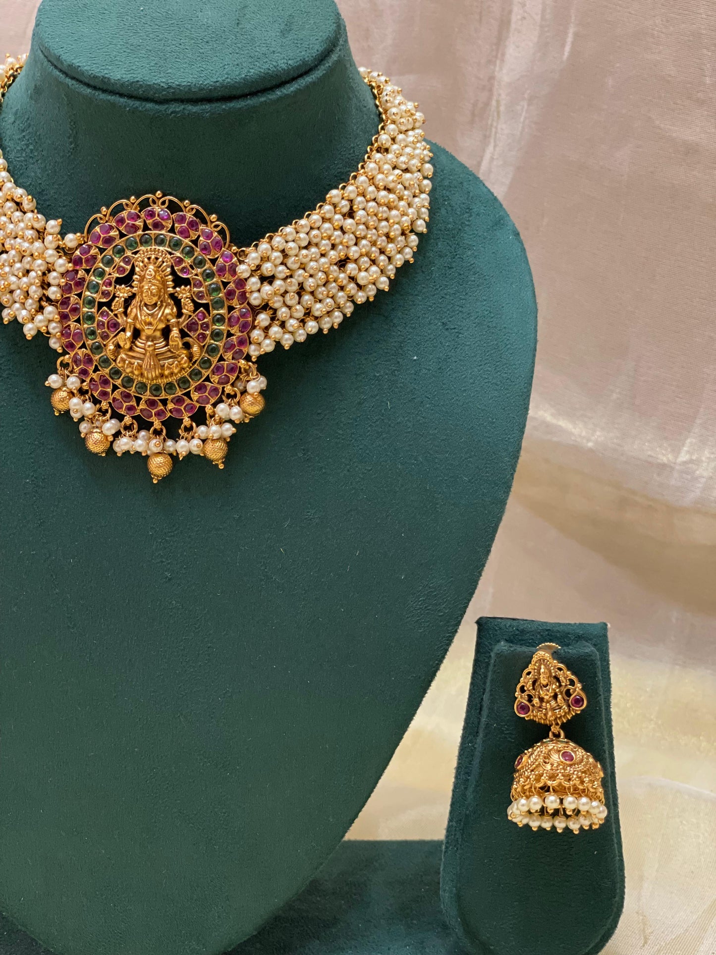Divine Lakshmi Pearl Choker-T007