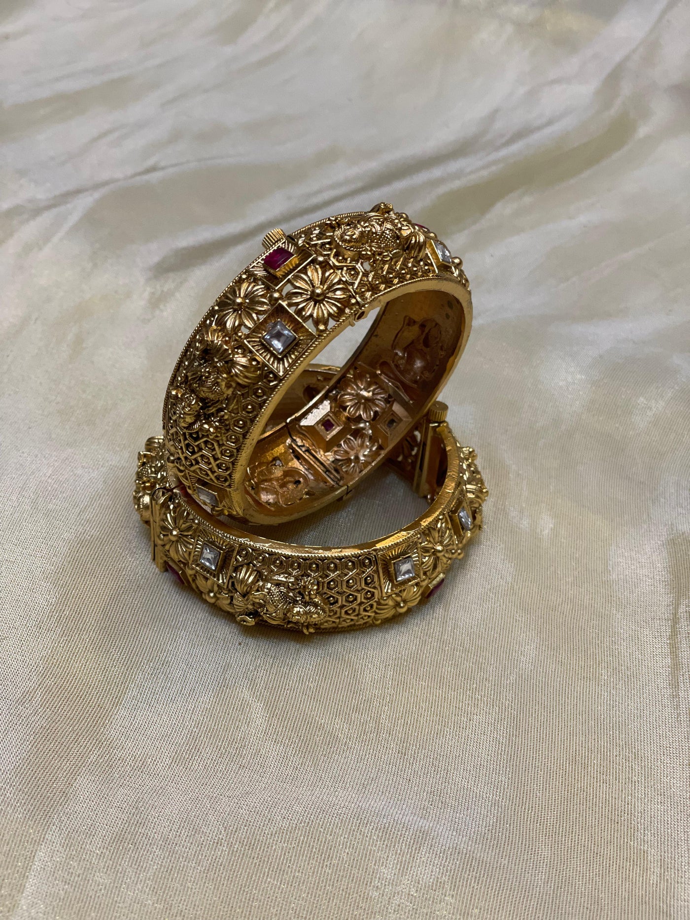 Regal Devi Temple Bangles-B026