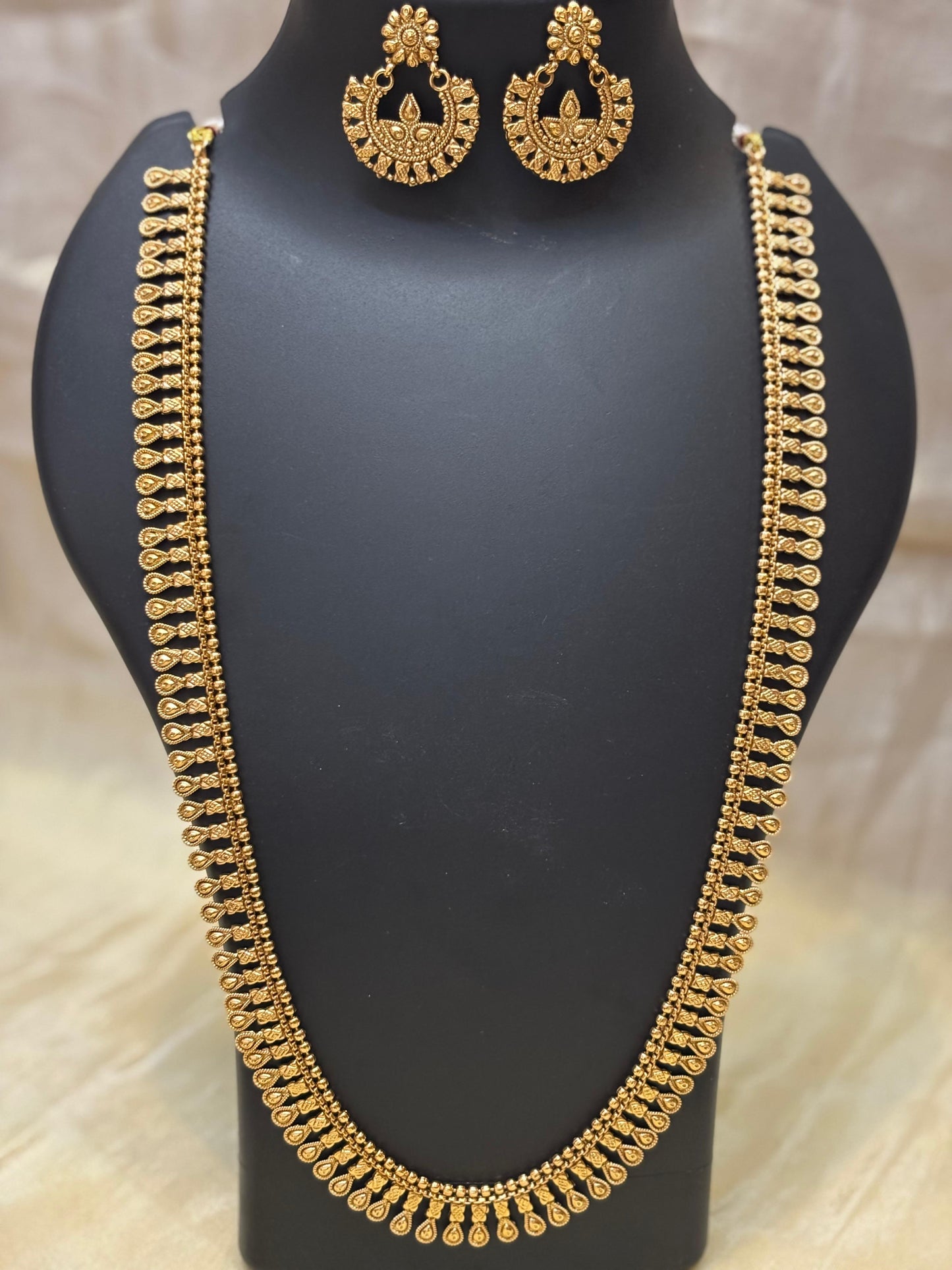 Traditional Gold Lakshmi Drop Haaram-HR010