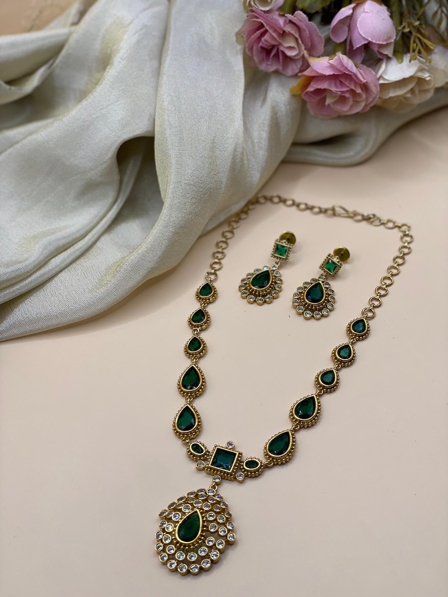 Emerald Radiance Necklace -AD020