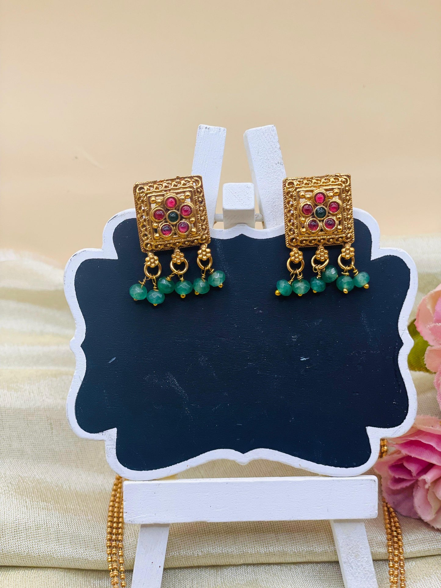 Antique Square Pendant Set-N027