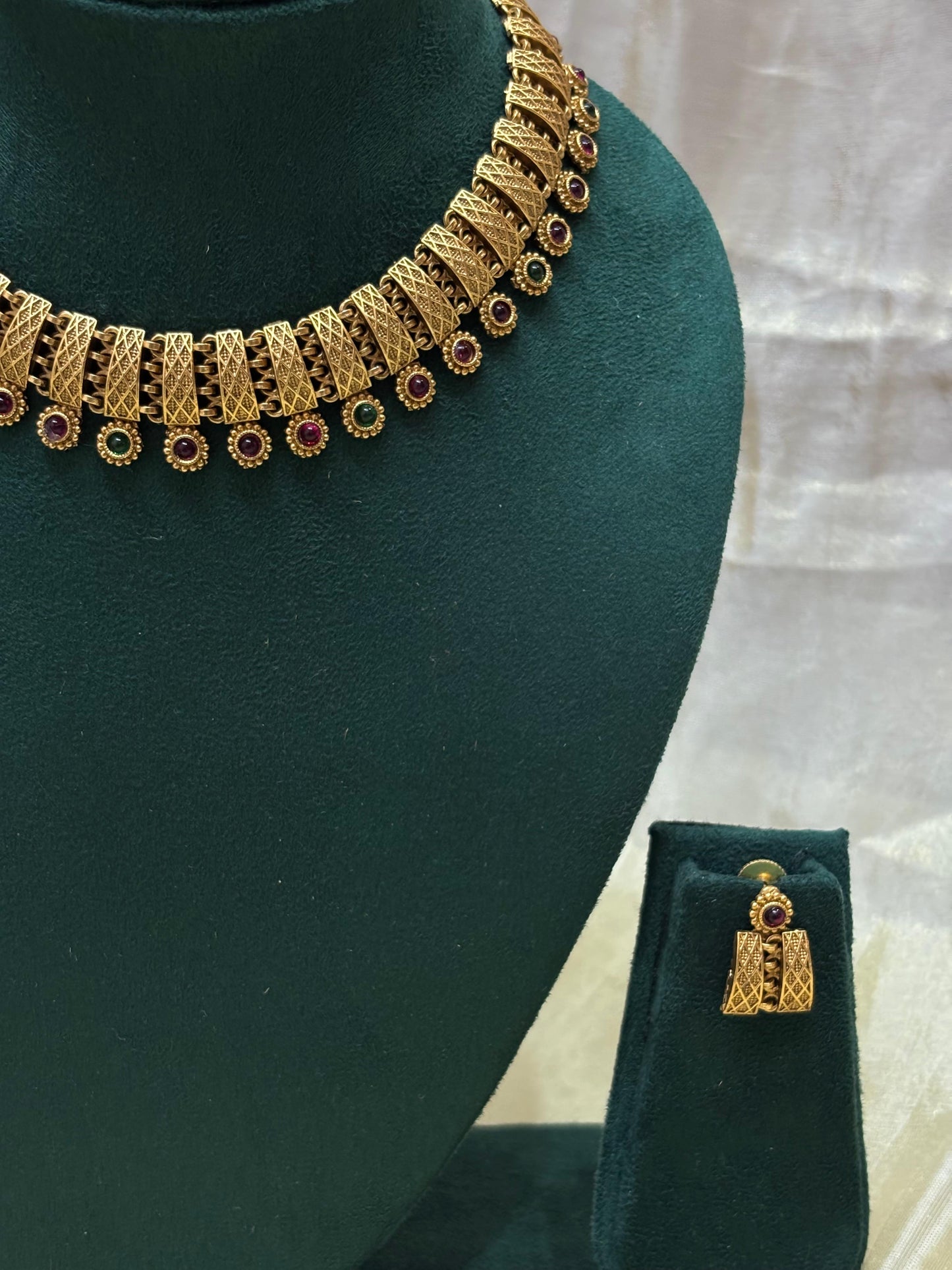 Antique Temple Inspired Broad Necklace-N009(02)