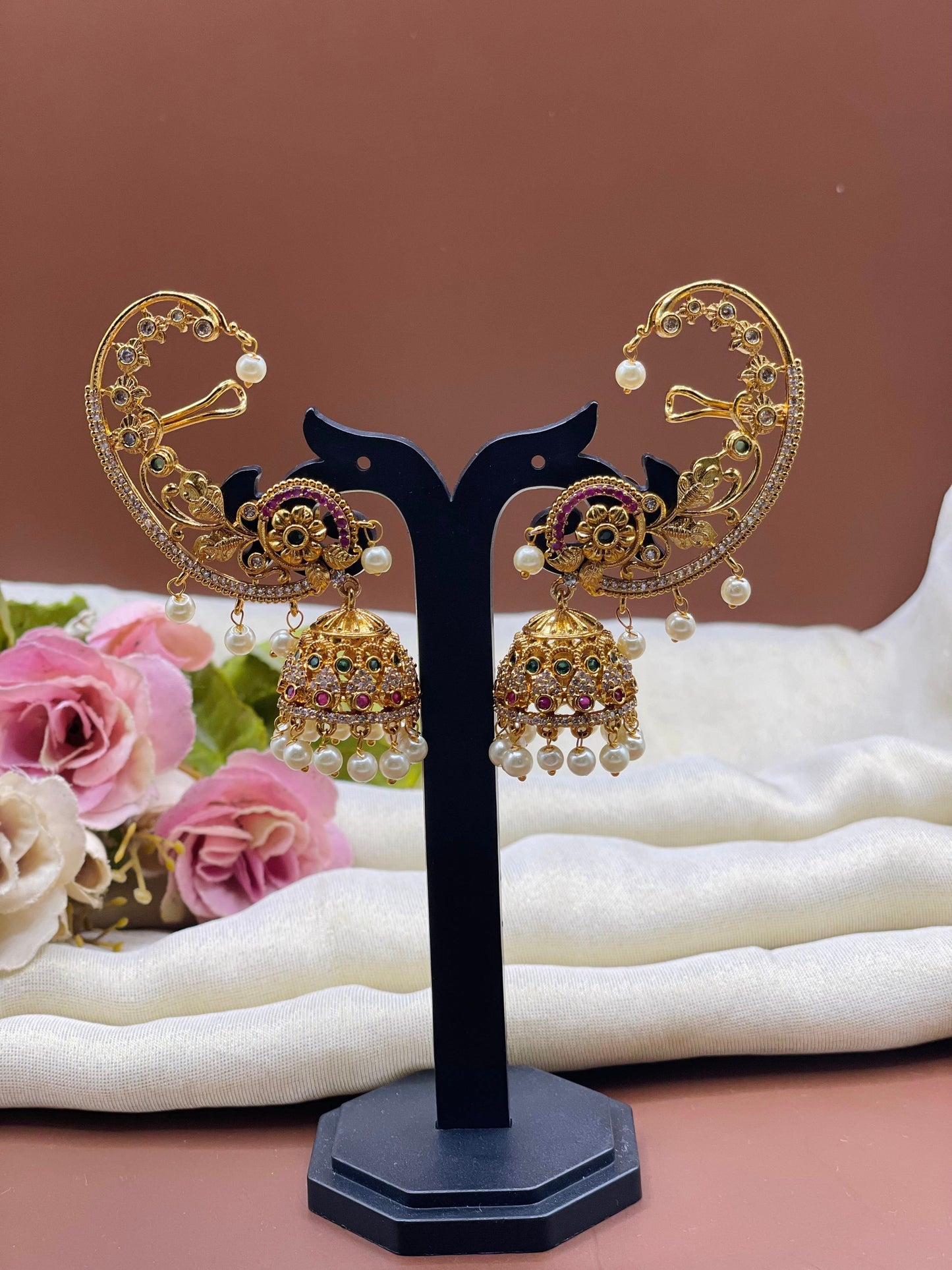 Antique Pearl Drop Earcuff -EC001