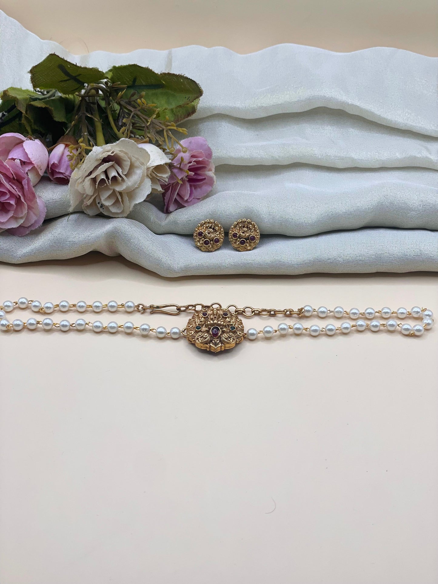 Lakshmi Pearl Necklace