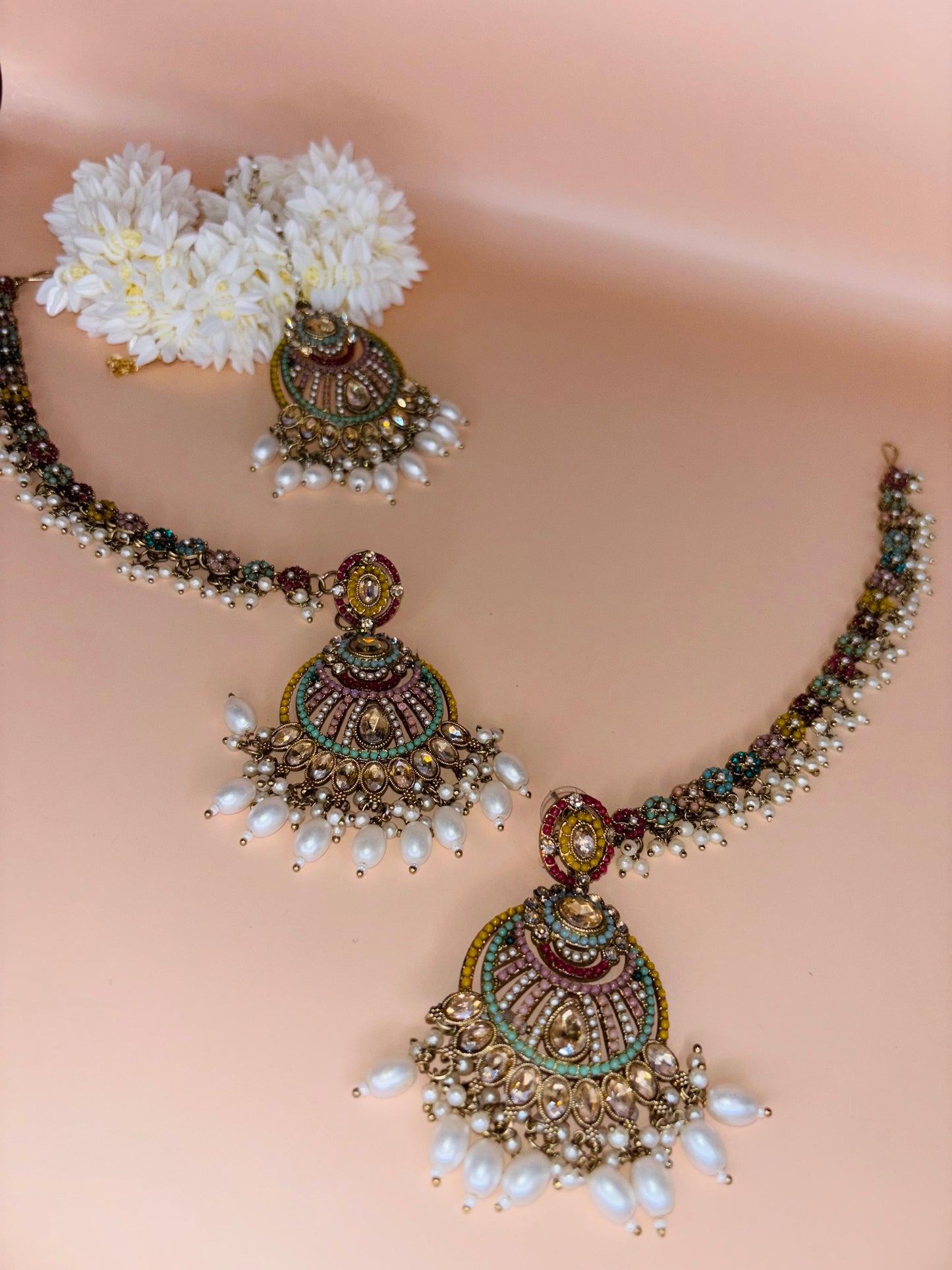 Multicolor Kundan Earrings & Maang Tikka Set