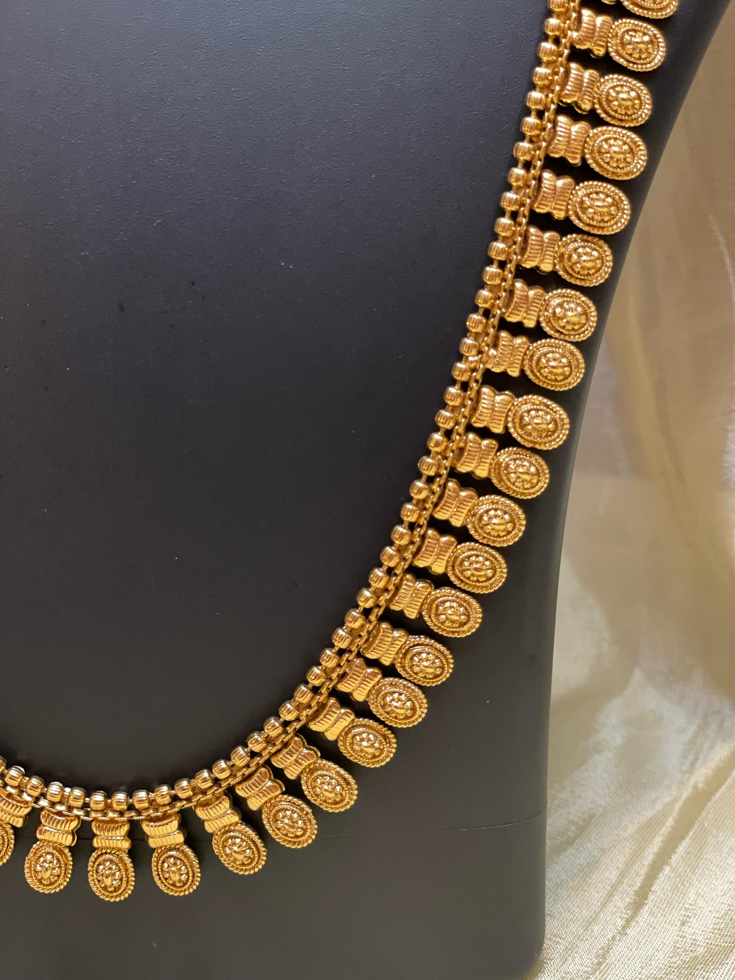 Traditional kasu mala set - HR005
