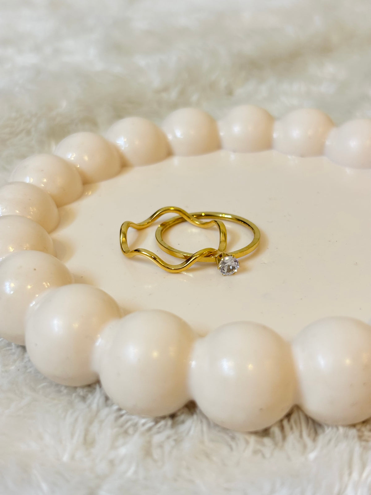 Heartline Crystal Ring-R019