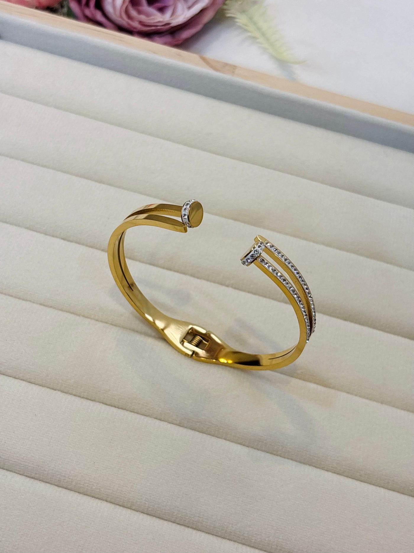 Crystal Nail Bangle-B02