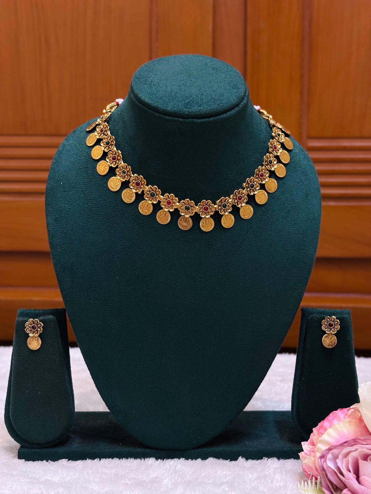 Floral coin choker-CH037