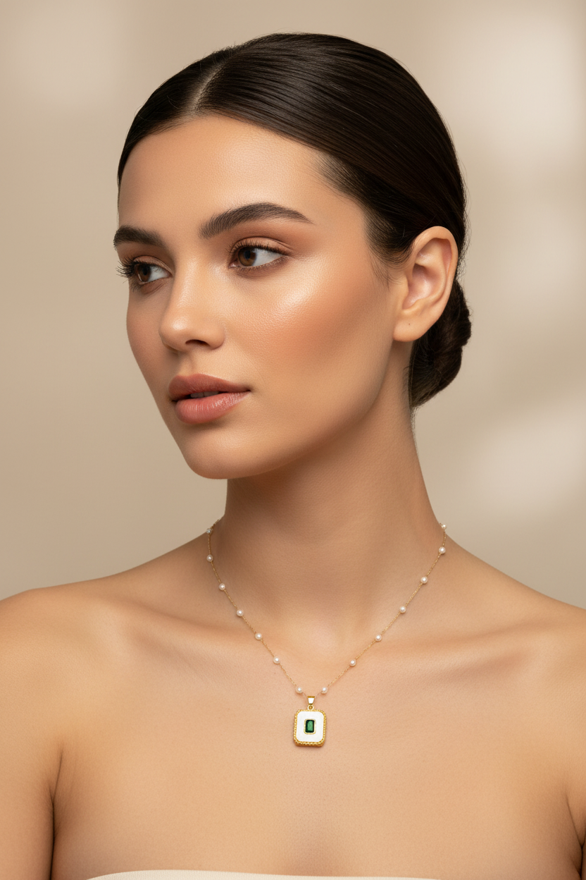 Emerald Pearl Charm Necklace-C06