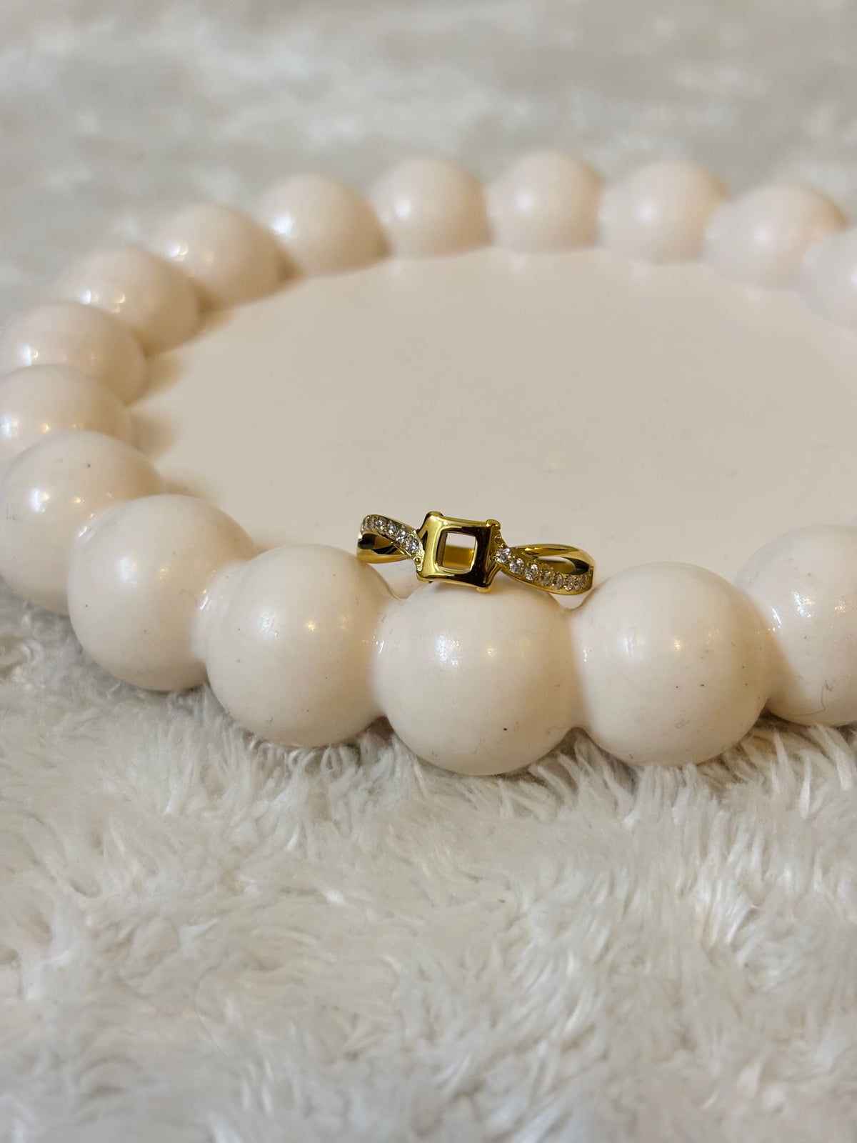 Luxe Square Halo Ring-R023