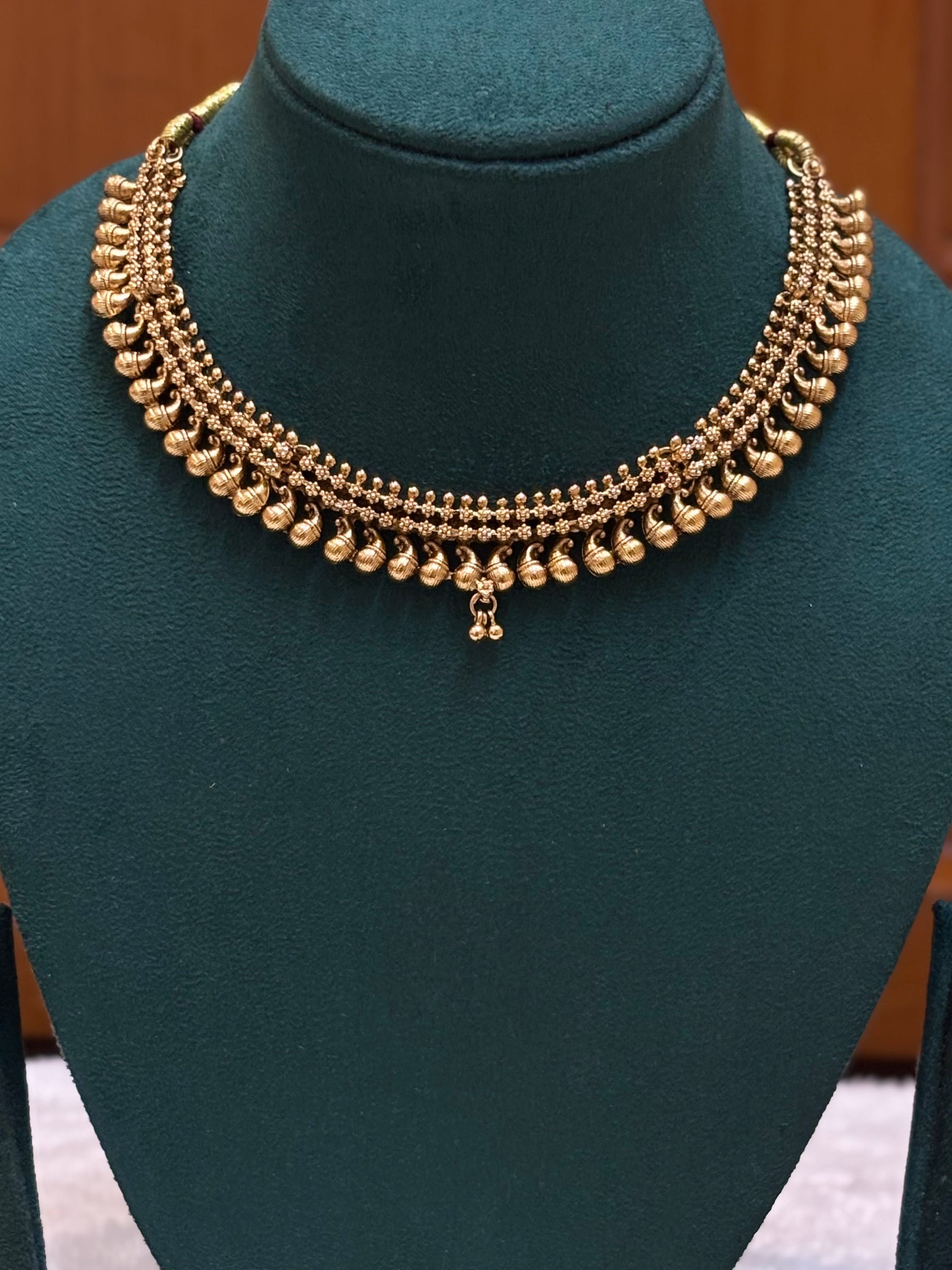 Choker-CH038