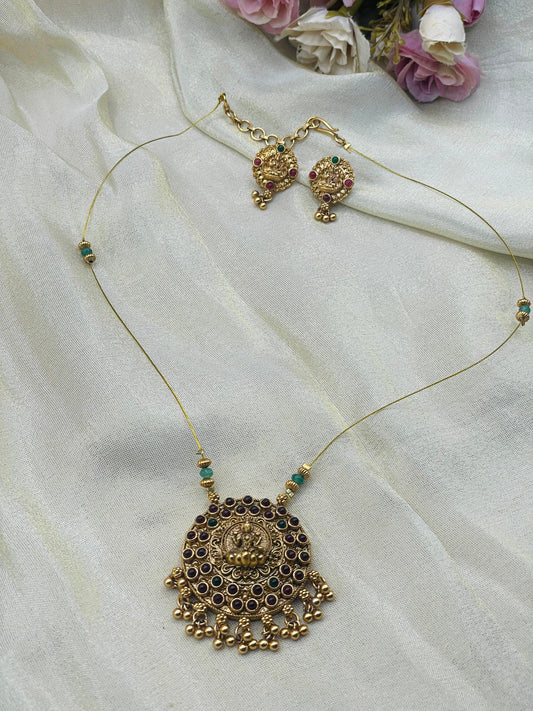 Temple Pendant invisible Necklace