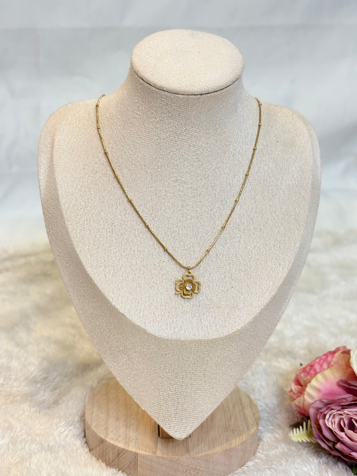 Floral Charm Necklace-C011