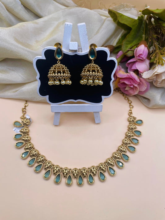 Aarohi aqua set