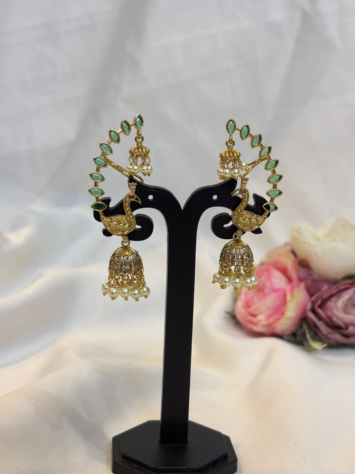 Peacock motif earcuff -J013