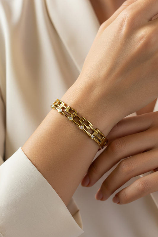 Crystal Link Bangle-B8