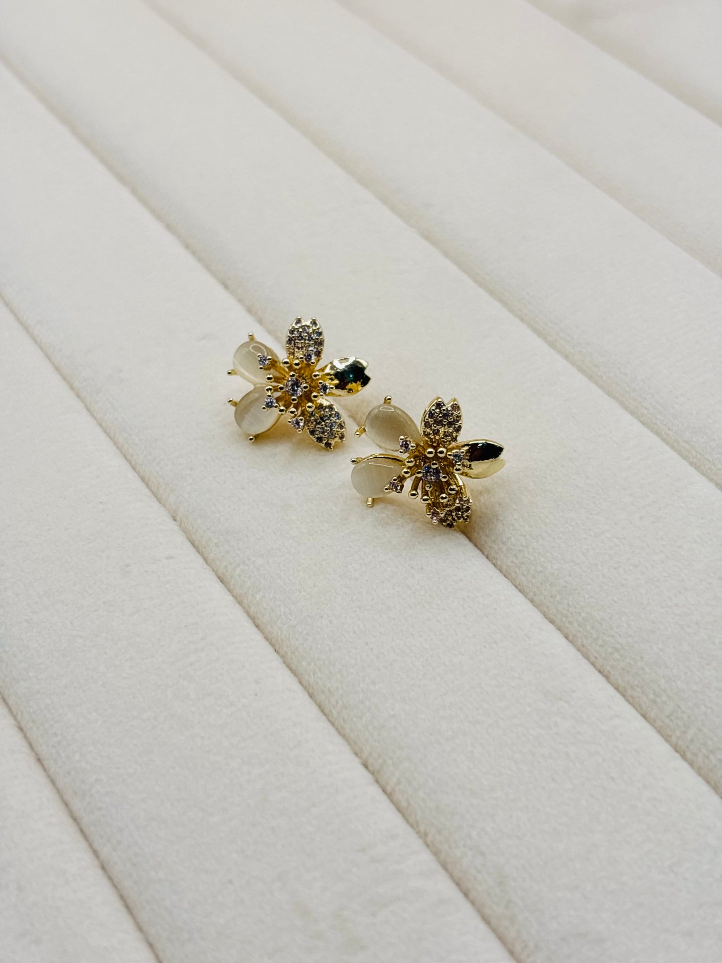Blossom Floral Stud Earrings-E06