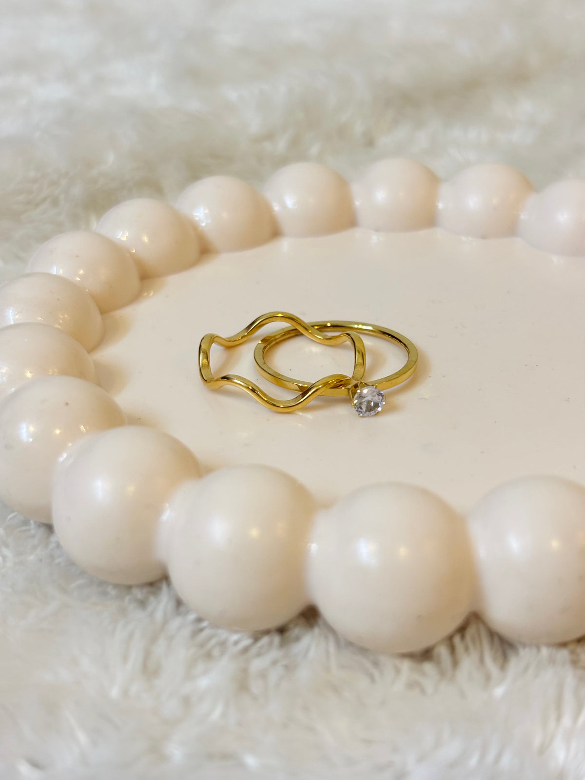 Heartline Crystal Ring-R019