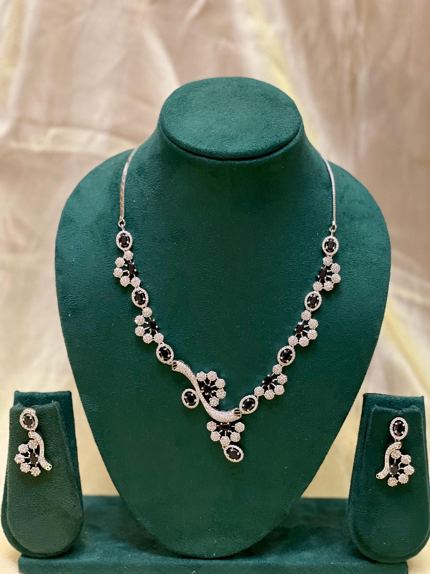 Noor black stone necklace set -AD003