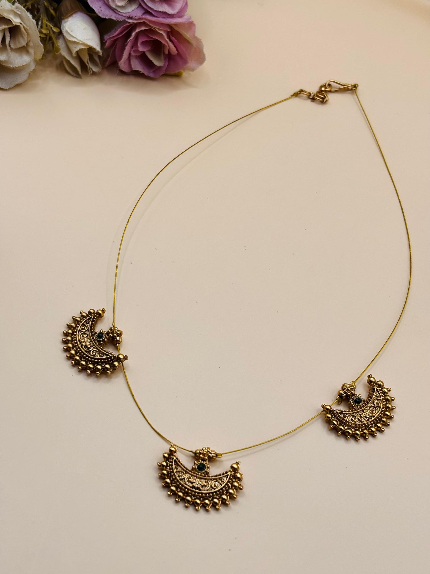 Trio Crescent Invisible Necklace