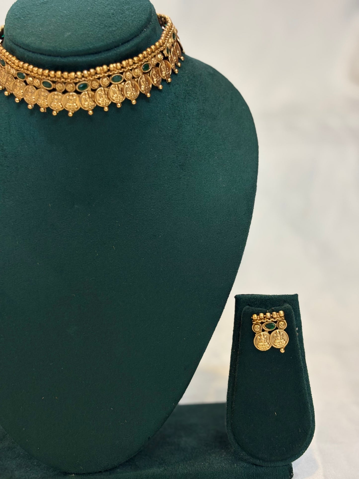 Lakshmi Kasu Choker Set