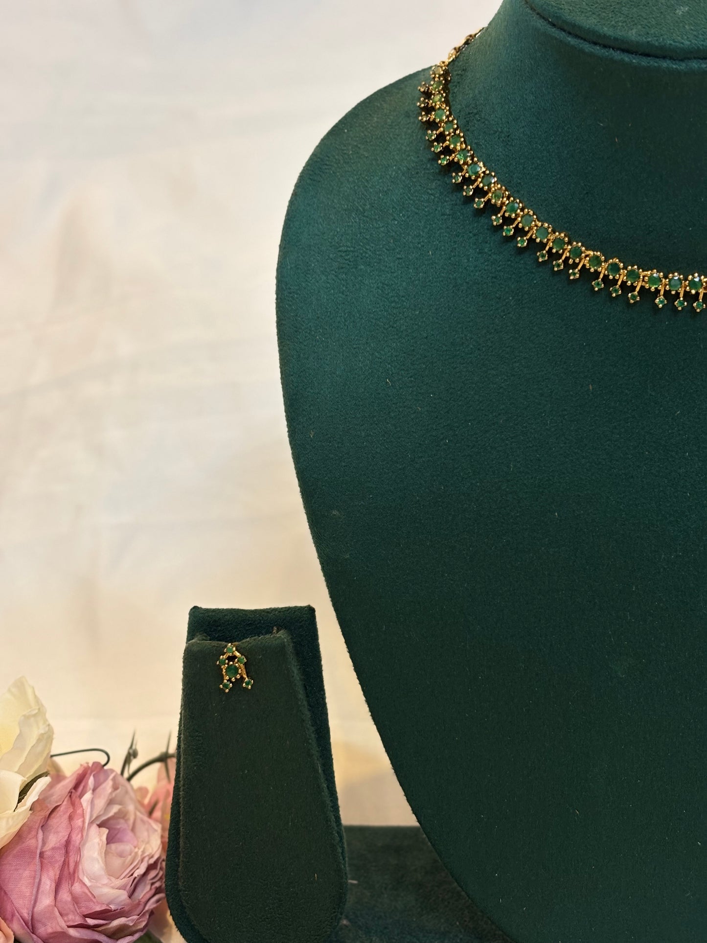 Green Kemp Choker Necklace