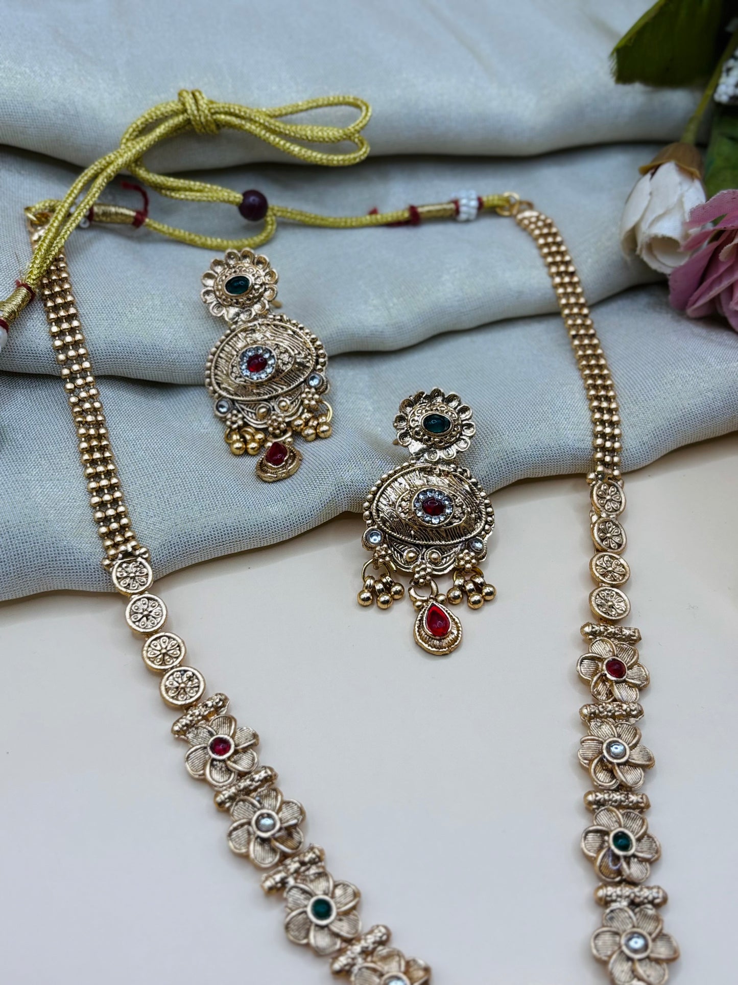 Antique Royal Medallion Necklace Set