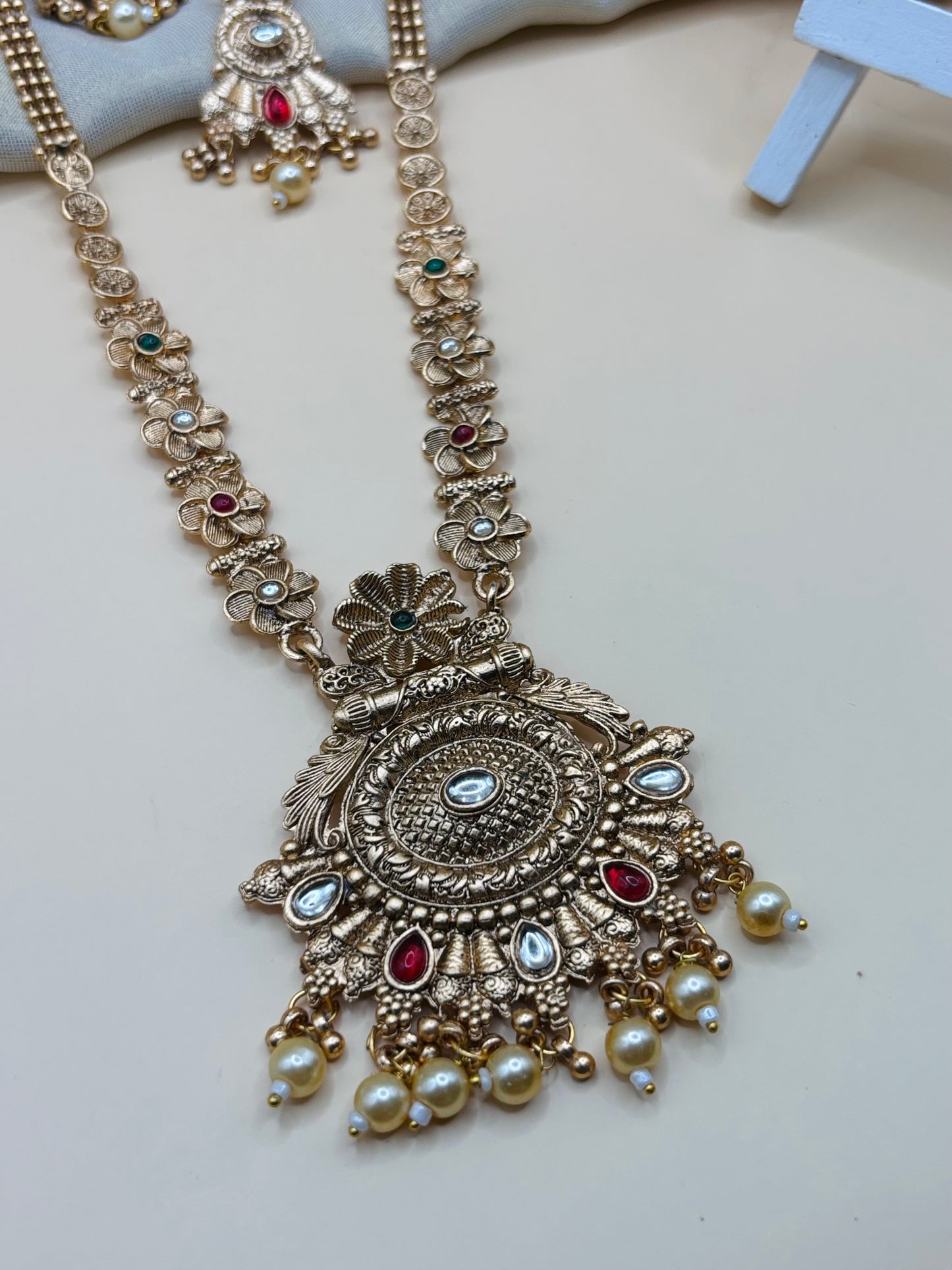 Antique Floral Medallion Necklace Set