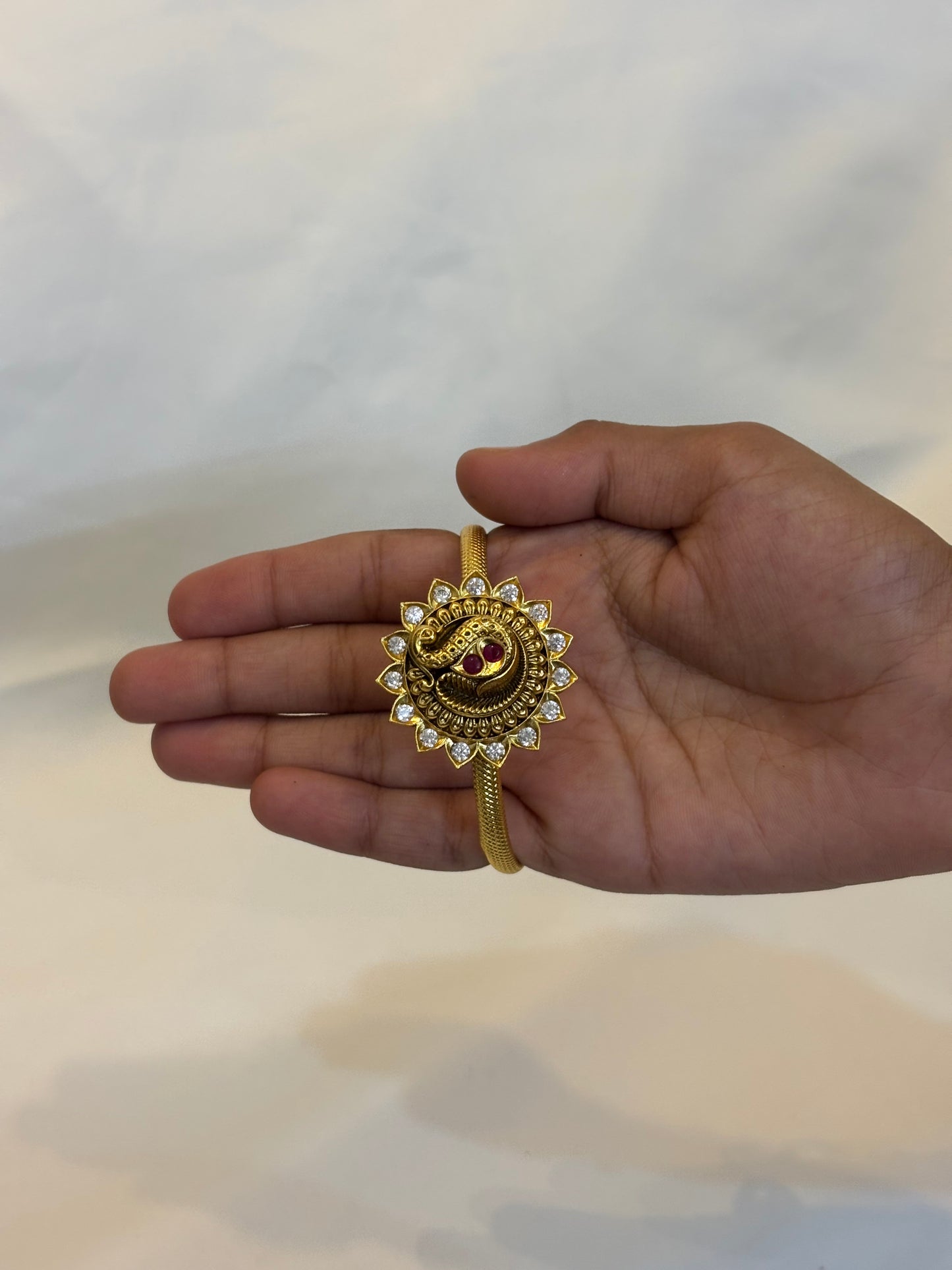 Peacock Adjustable Bangle-B01(01)