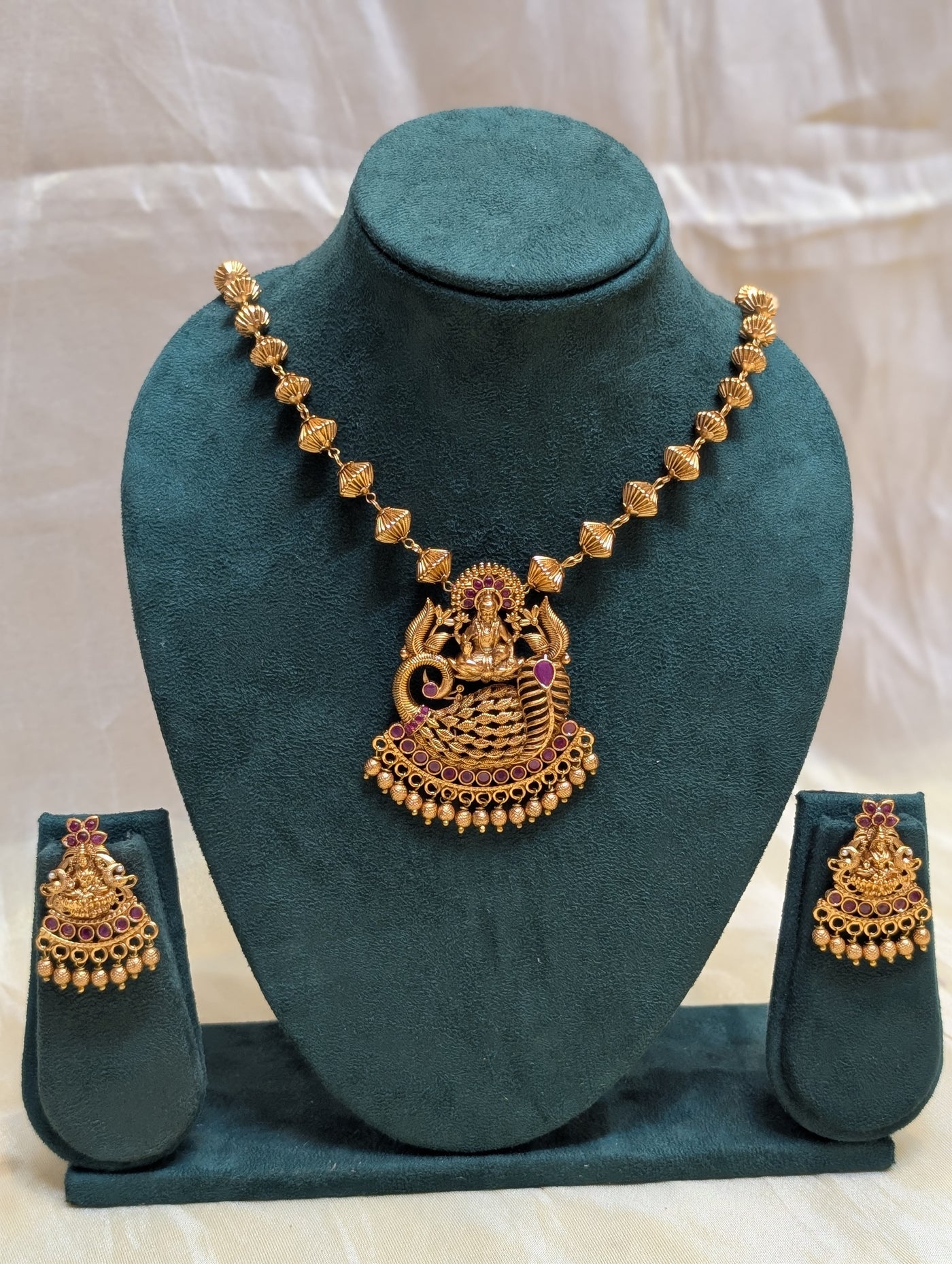 Devi Lakshmi Set-T002(03)