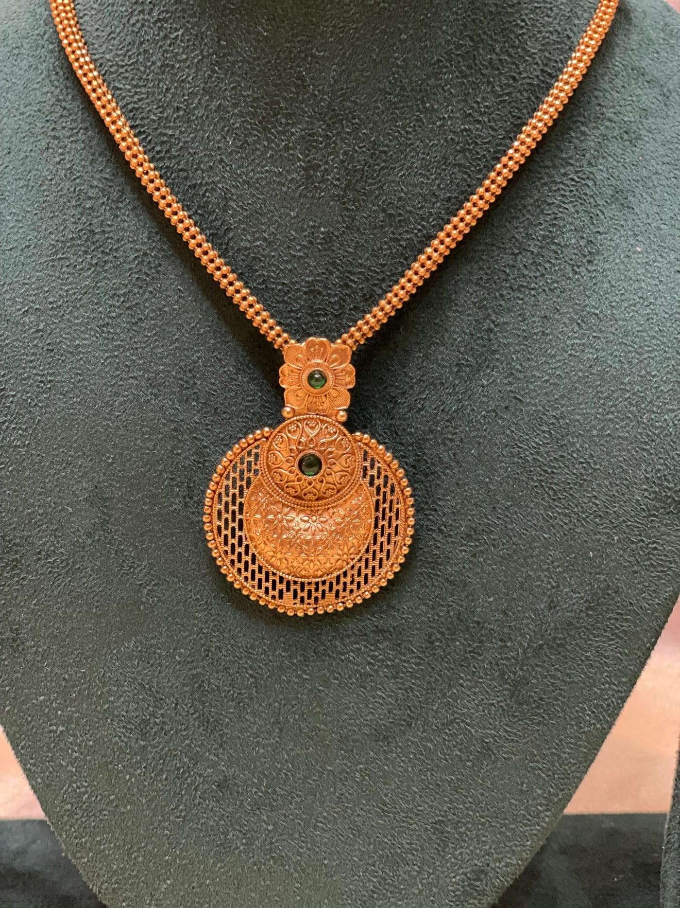 Emerald Lattice Medallion Set -N014(04)