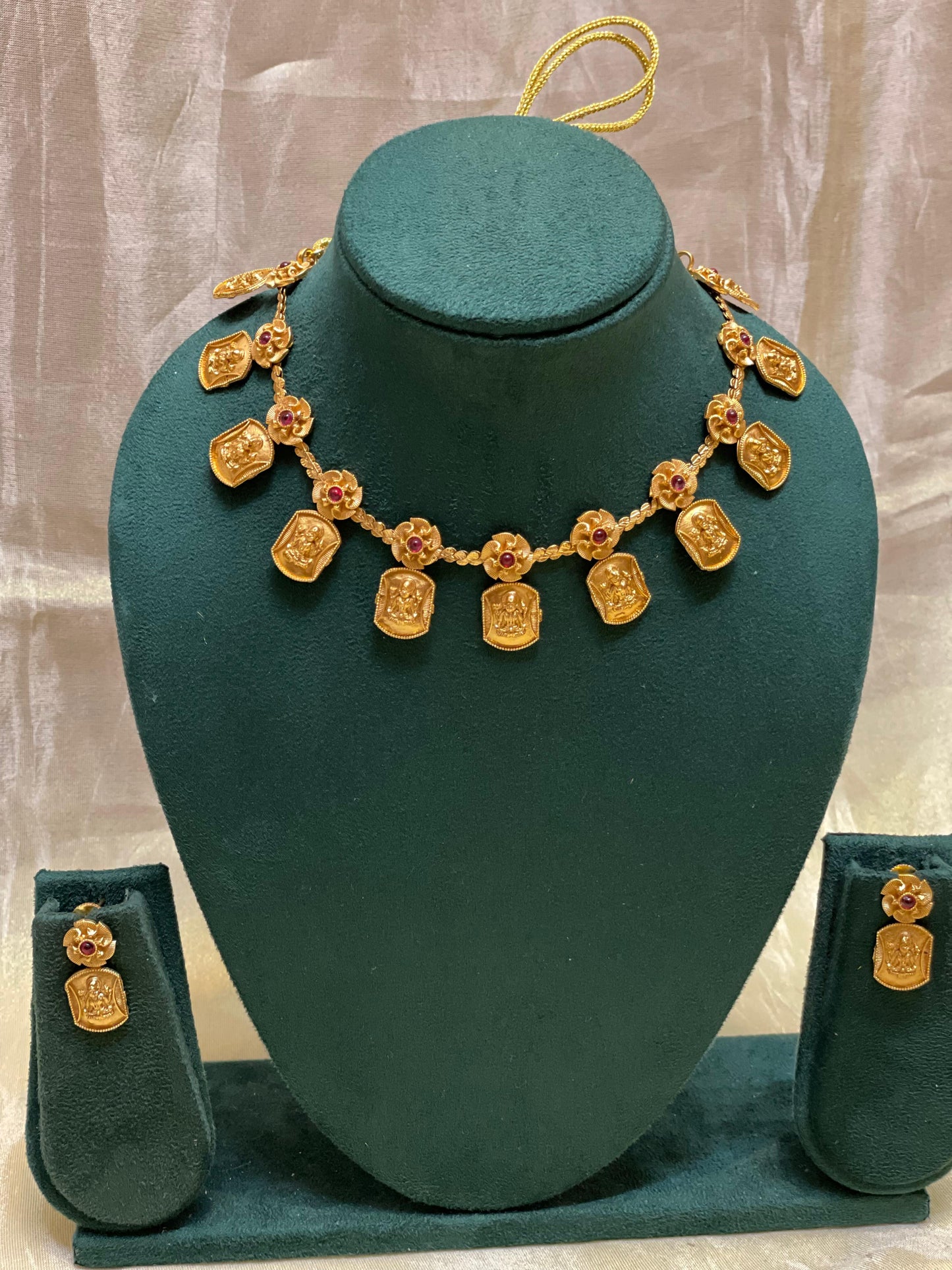 Lakshmi Coin Temple Necklace Set-CH016(02)