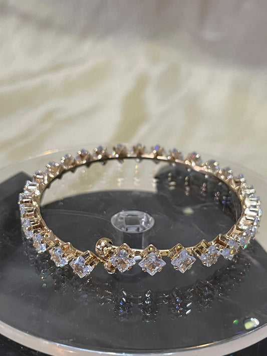 Classic Gold Finish Square-Cut Zircon Bangle-B020(02)