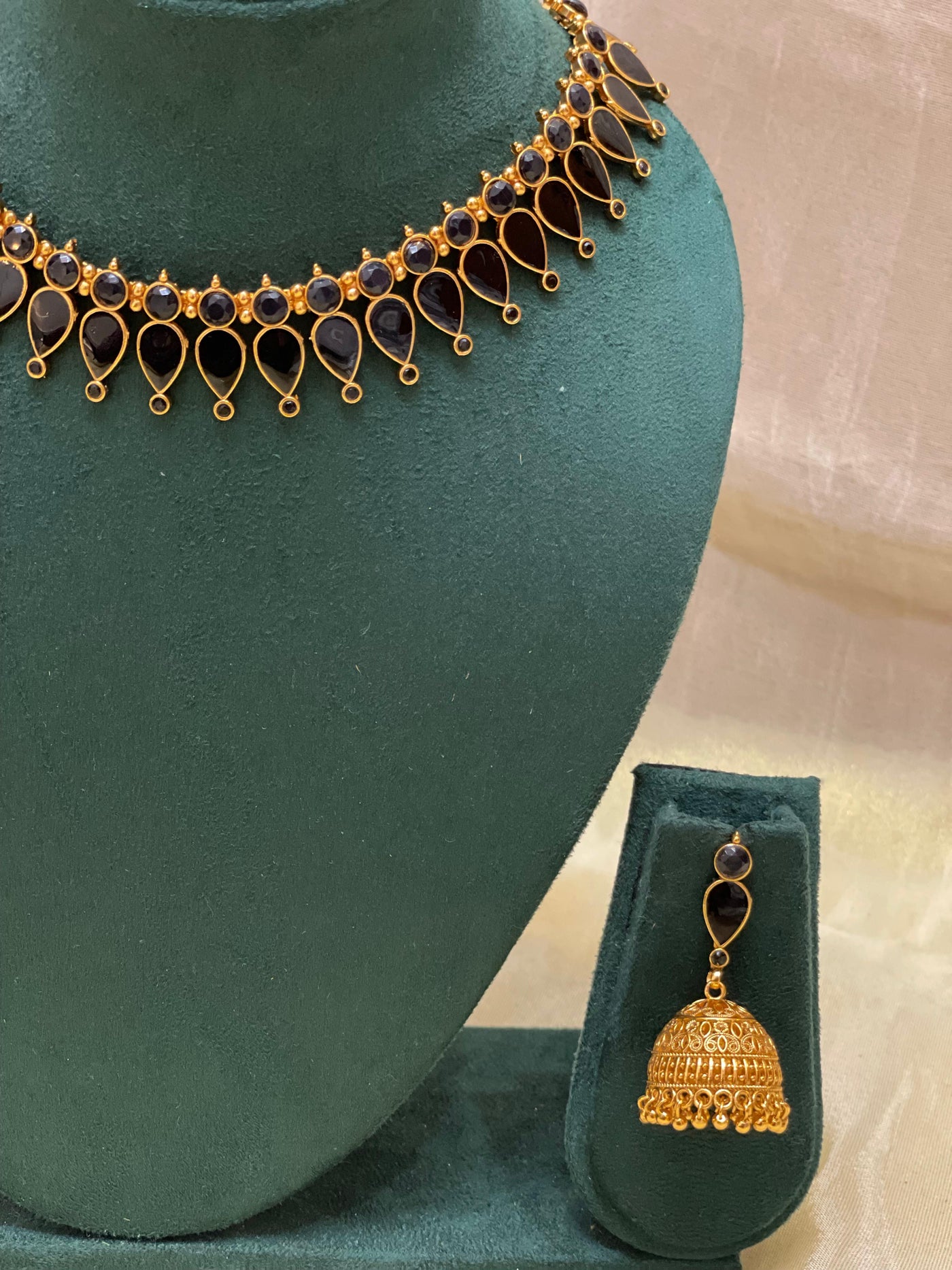 Black Drop Kundan Choker Set-CH017(01)