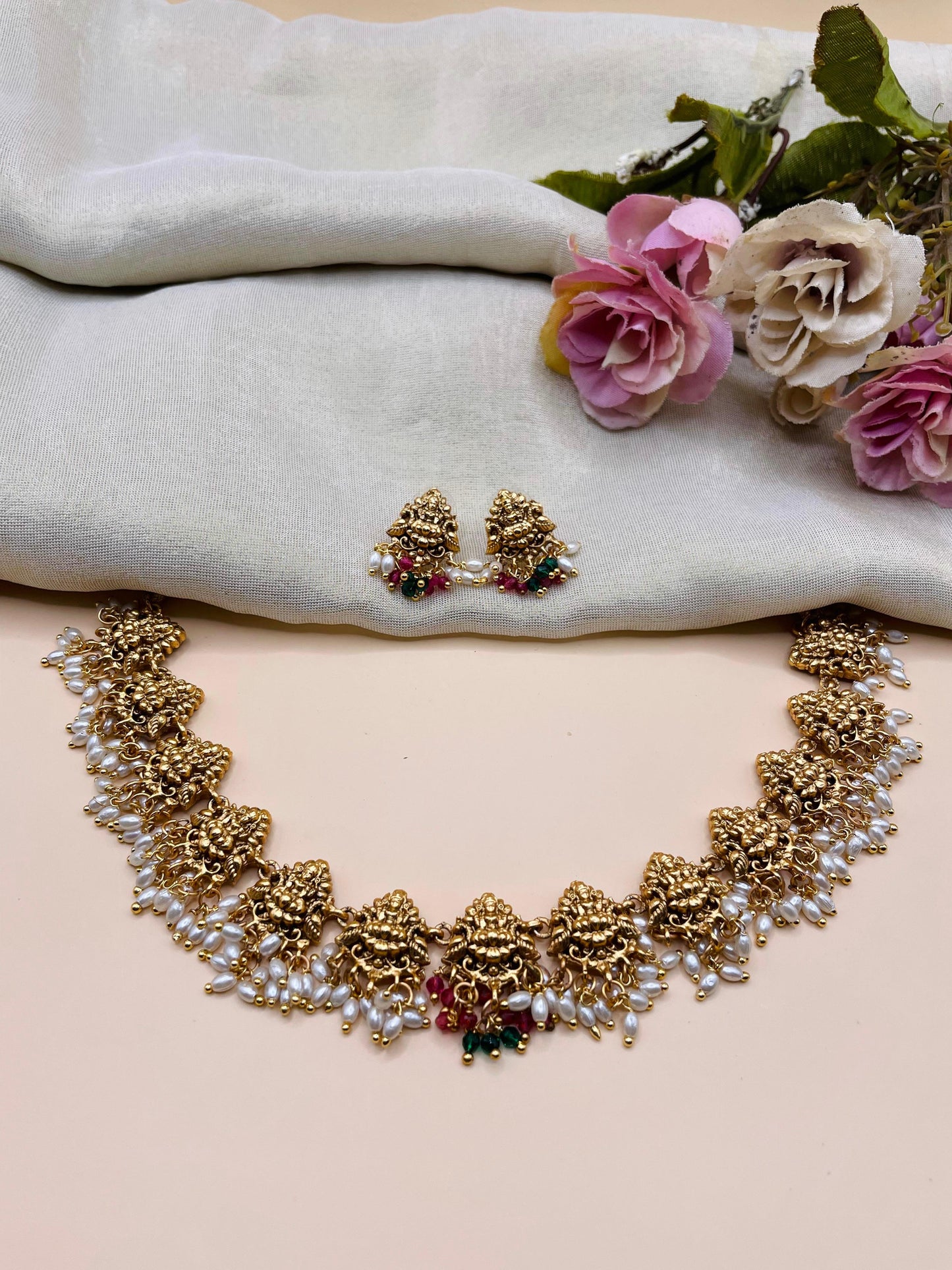Devi Grace Antique set-T008