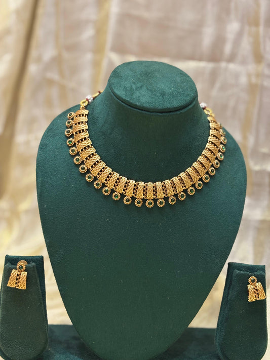 Antique Gold Filigree Necklace-N009(03)