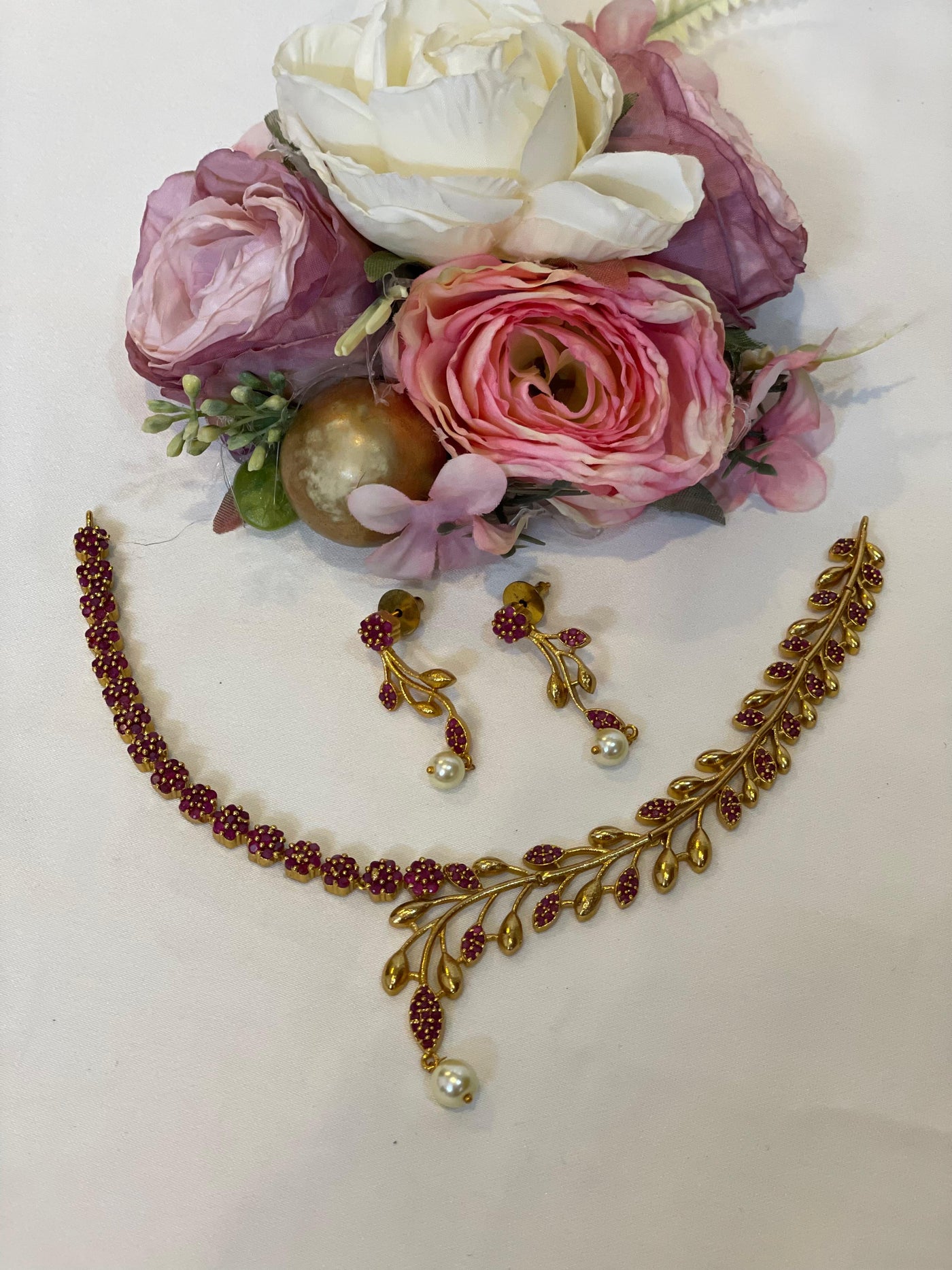 Floral Pink Stone Necklace