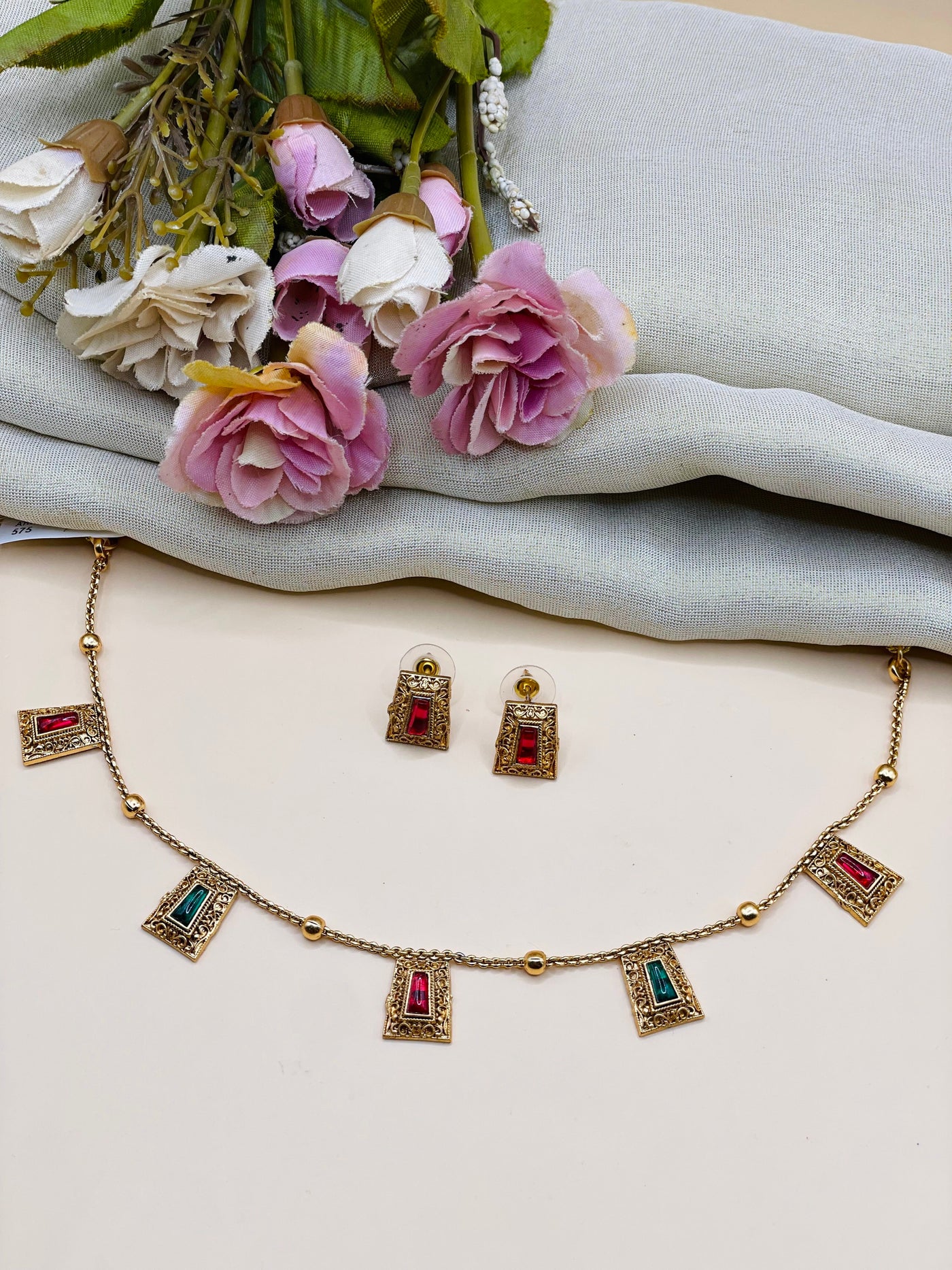 Meera Antique Charm Set-N034